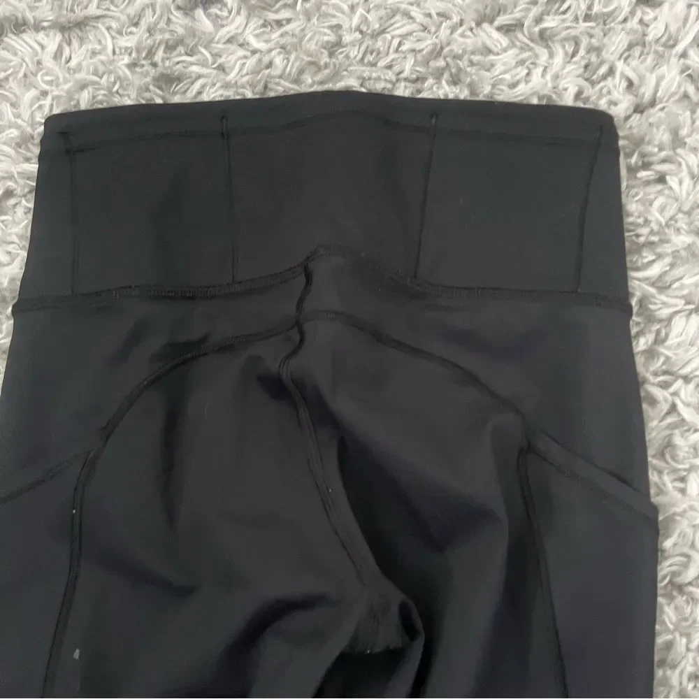 Lululemon Fast and Free 19